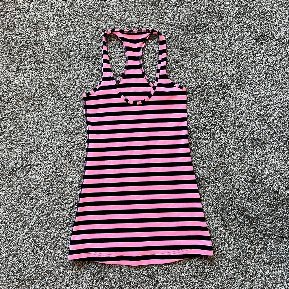 Lululemon tank top